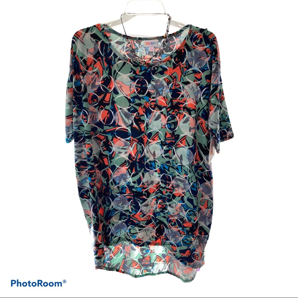 Medium LuLaRoe Circular Motion Irma Top